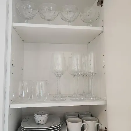 Apartament Stylish New Studio In Tikkurila, Vantaa